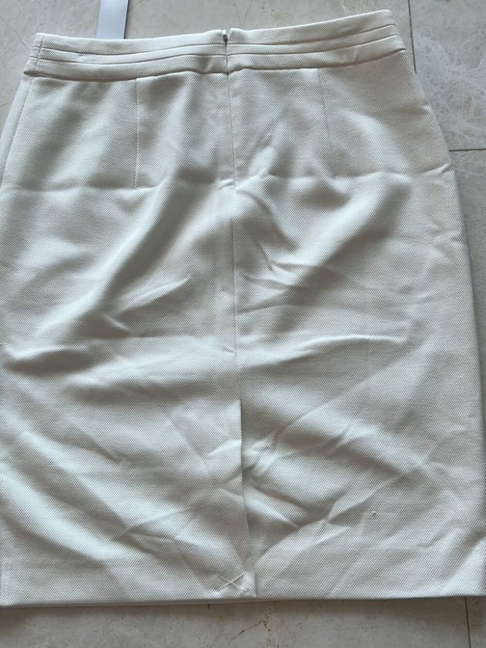 White House Black Market White Luxe Pencil Skirt Sz 4 NWT